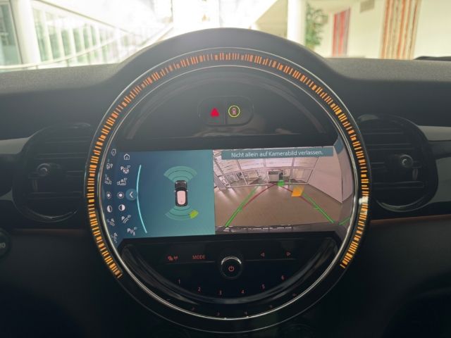 MINI Cooper S - Samsaru's Car Outlet