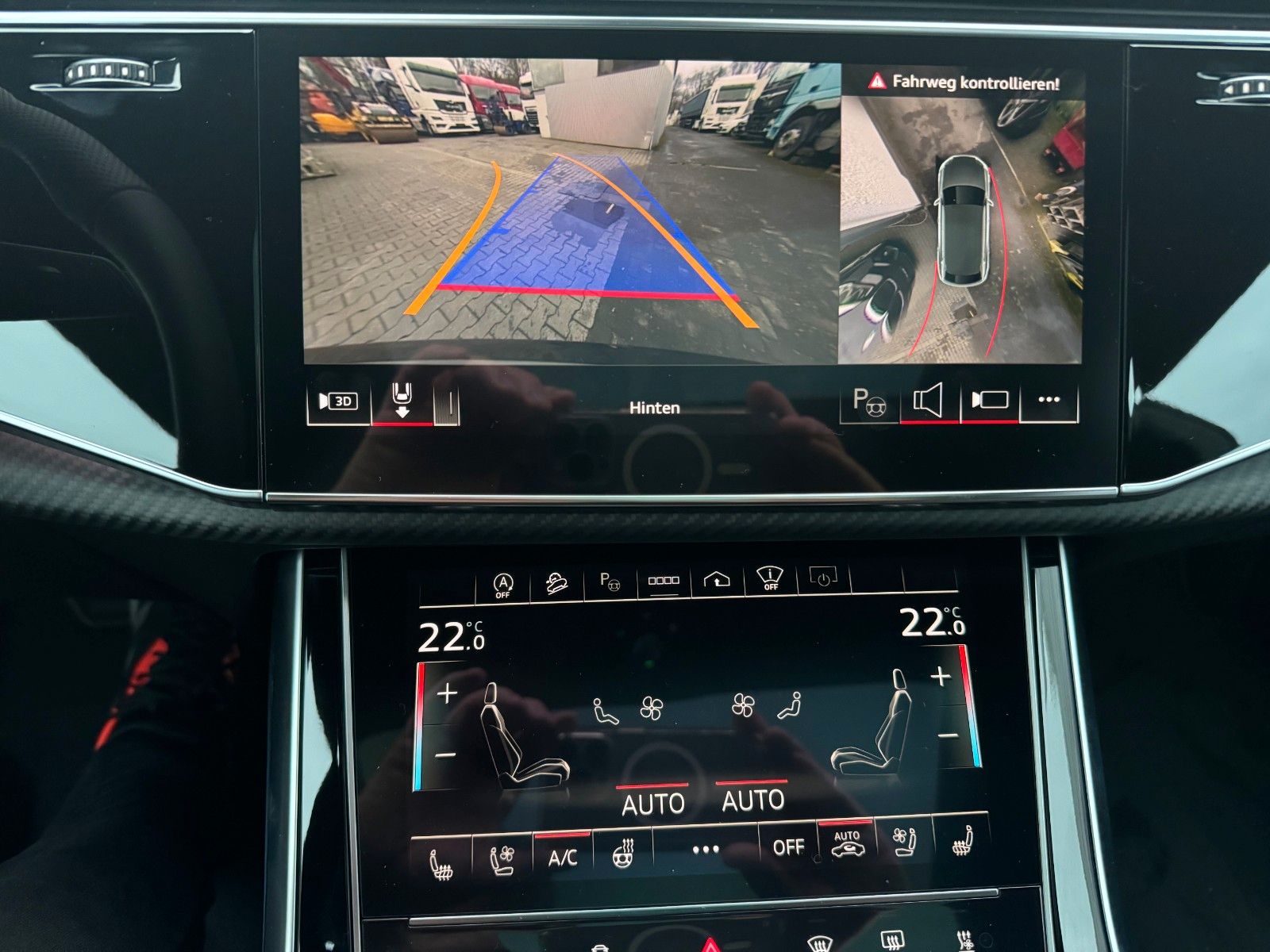Audi Q8 50 TDI quattro.3 x S-Line.UPE 141.745€