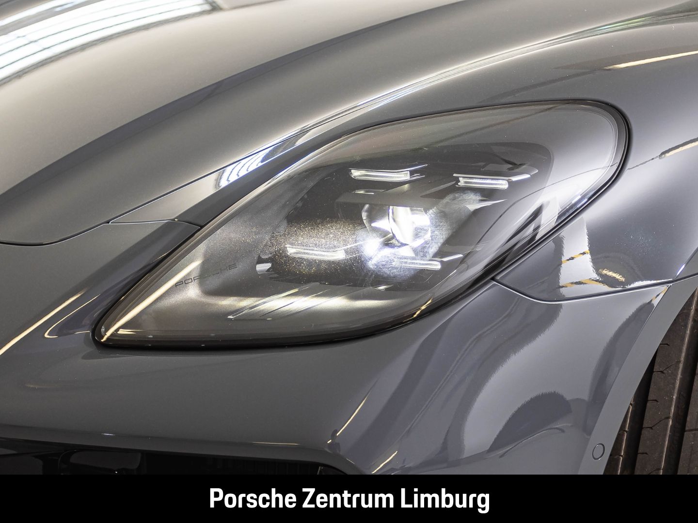 Porsche Panamera 4 E-Hybrid BOSE LED-Matrix