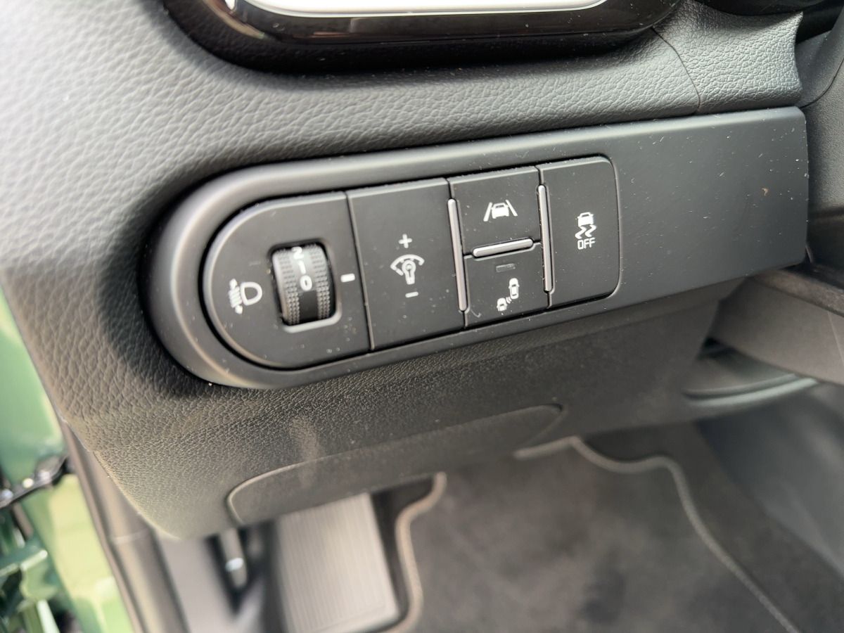 Kia cee'd 1.5T Spirit - Samsaru's Car Outlet