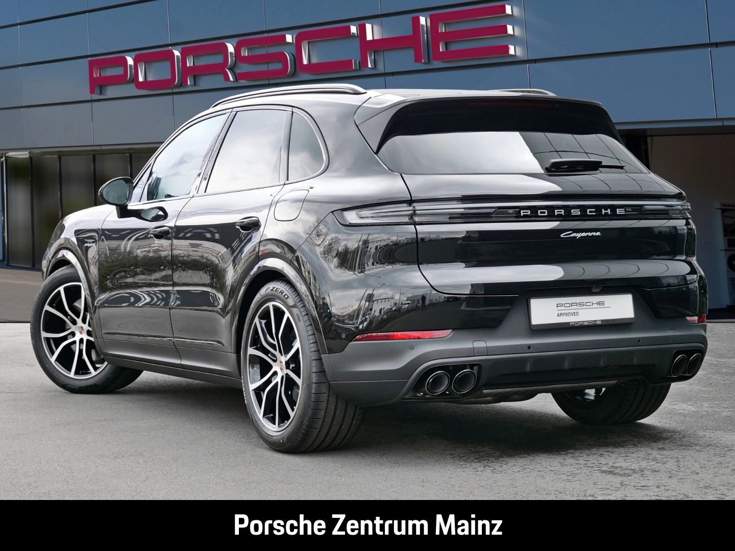 Porsche Cayenne E-Hybrid BOSE,InnoDrive,HDMatrix,Anhänge
