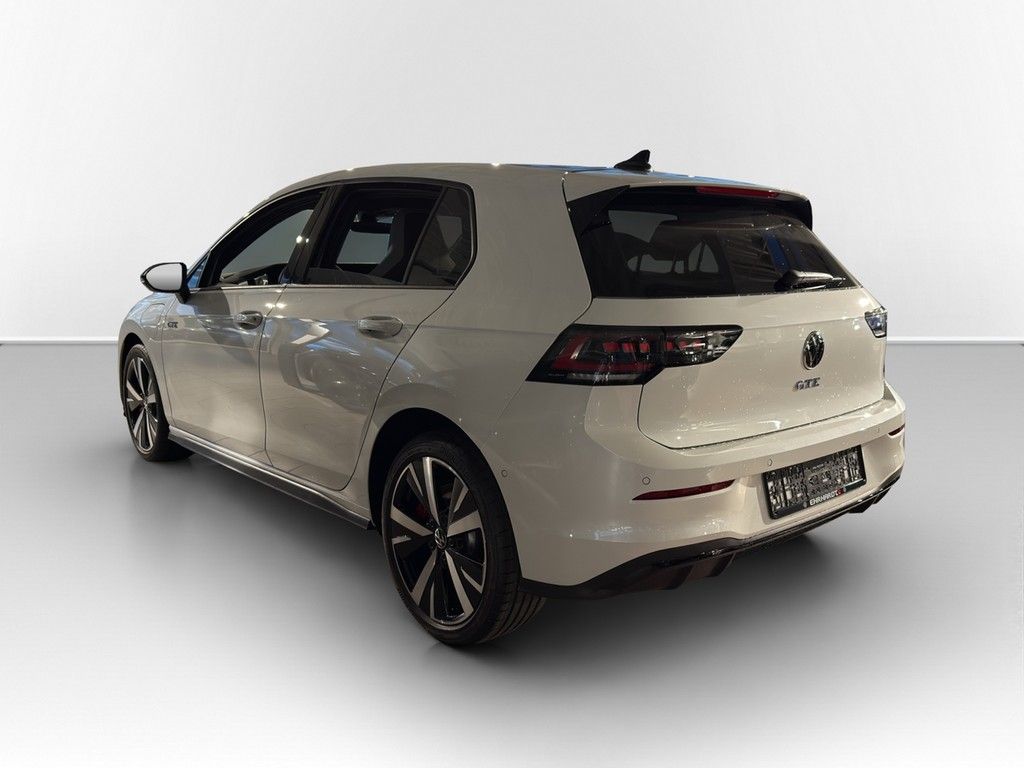 Volkswagen Golf VIII 1.5 eHybrid DSG GTE BLACK STYLE*AHK*PA