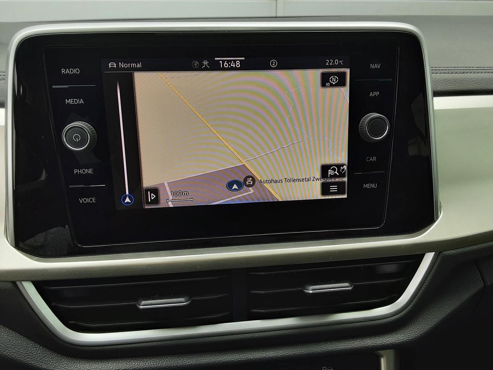 Volkswagen T-Roc Move 1.0 TSI - Samsaru's Car Outlet