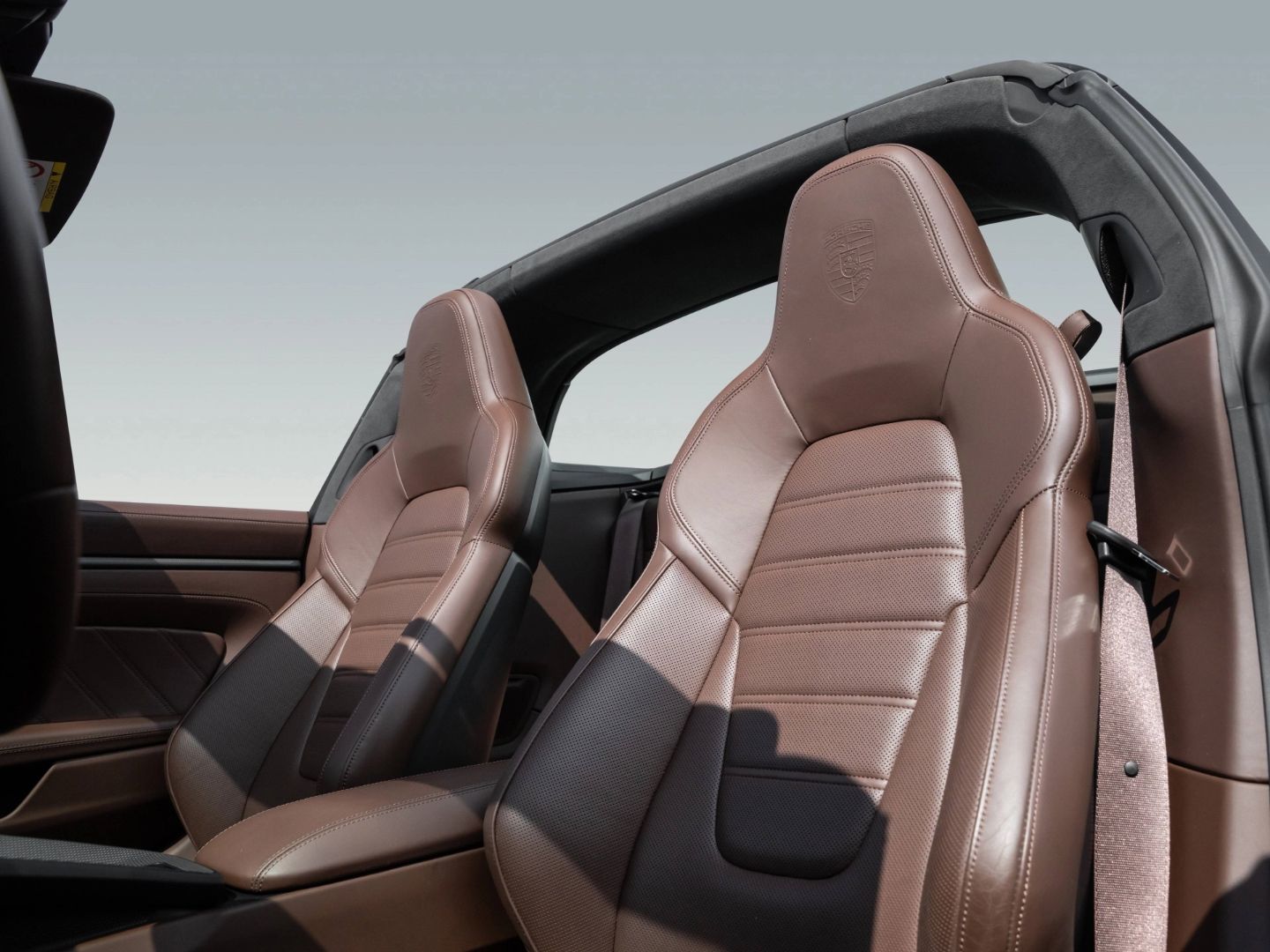Porsche 992 911 Targa 4 GTS Matrix InnoDrive 18 Weg Sitz