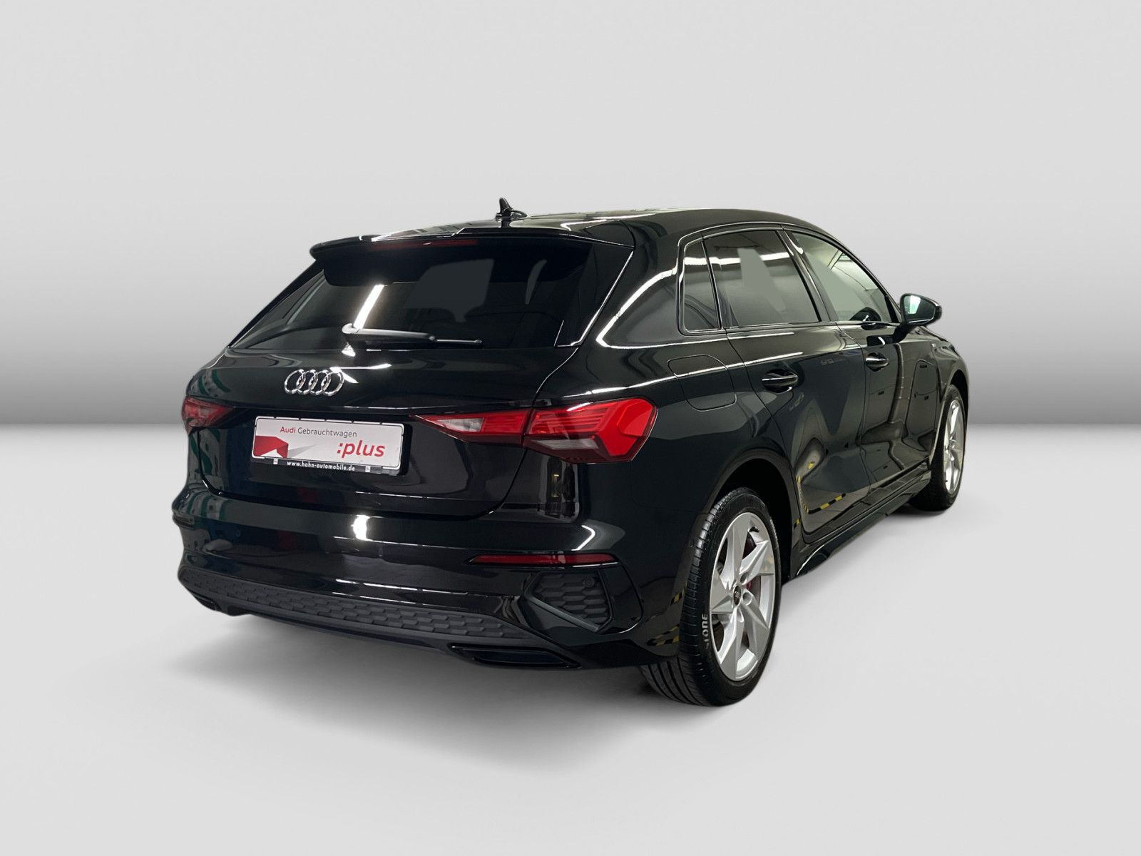 Audi A3 Sportback 45 TFSIe S line - Samsaru's Car Outlet