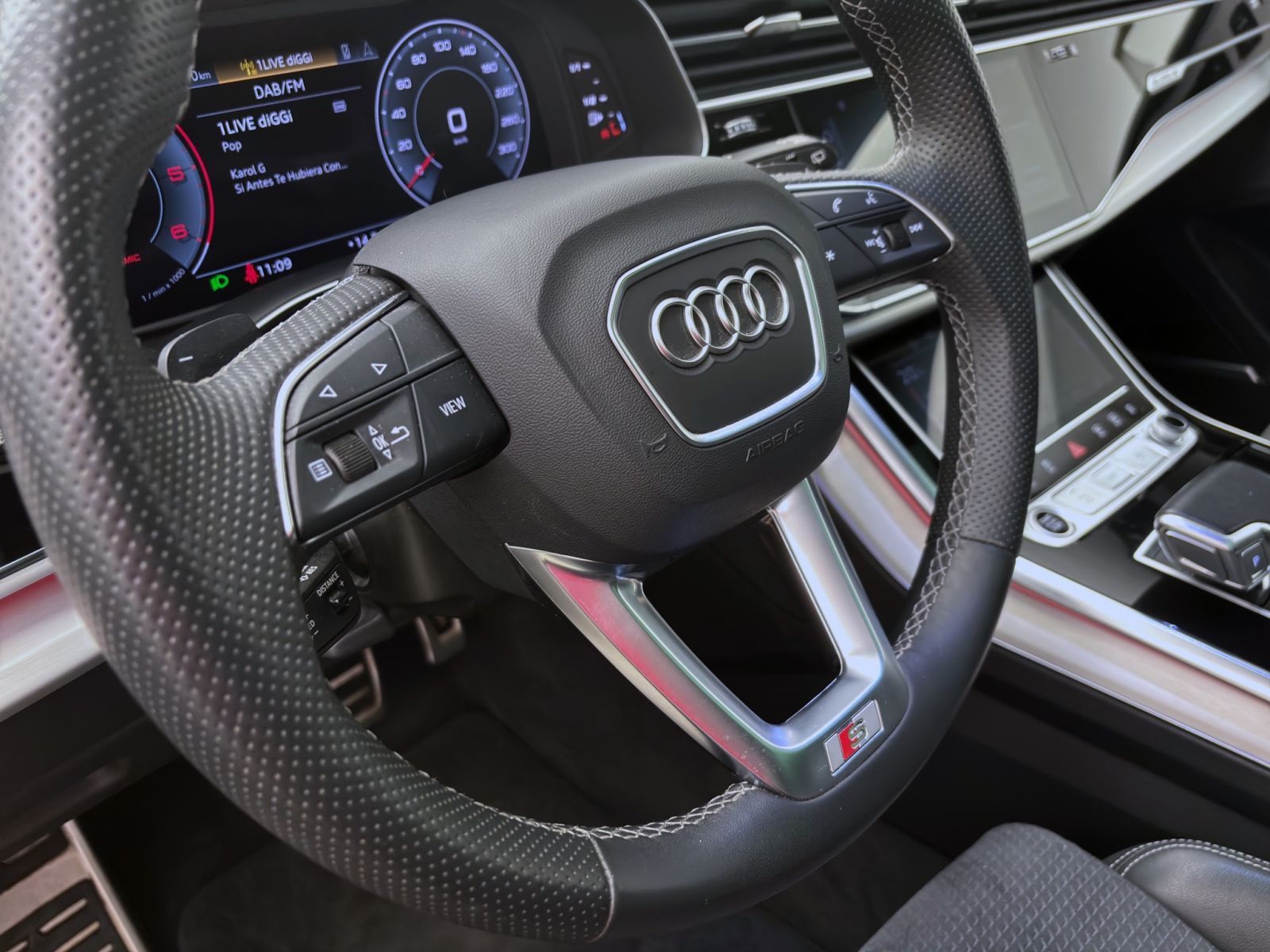 Audi Q8 50 TDI Q S LINE STDHZG PANO AHK HD-MATRIX LM2