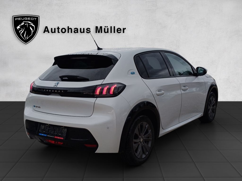 Peugeot 208 Allure - Samsaru's Car Outlet