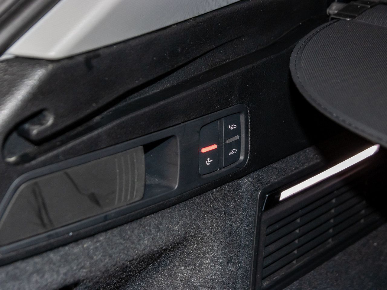 Audi Q5 55 TFSI e quattro S line Panorama AHK Keyless