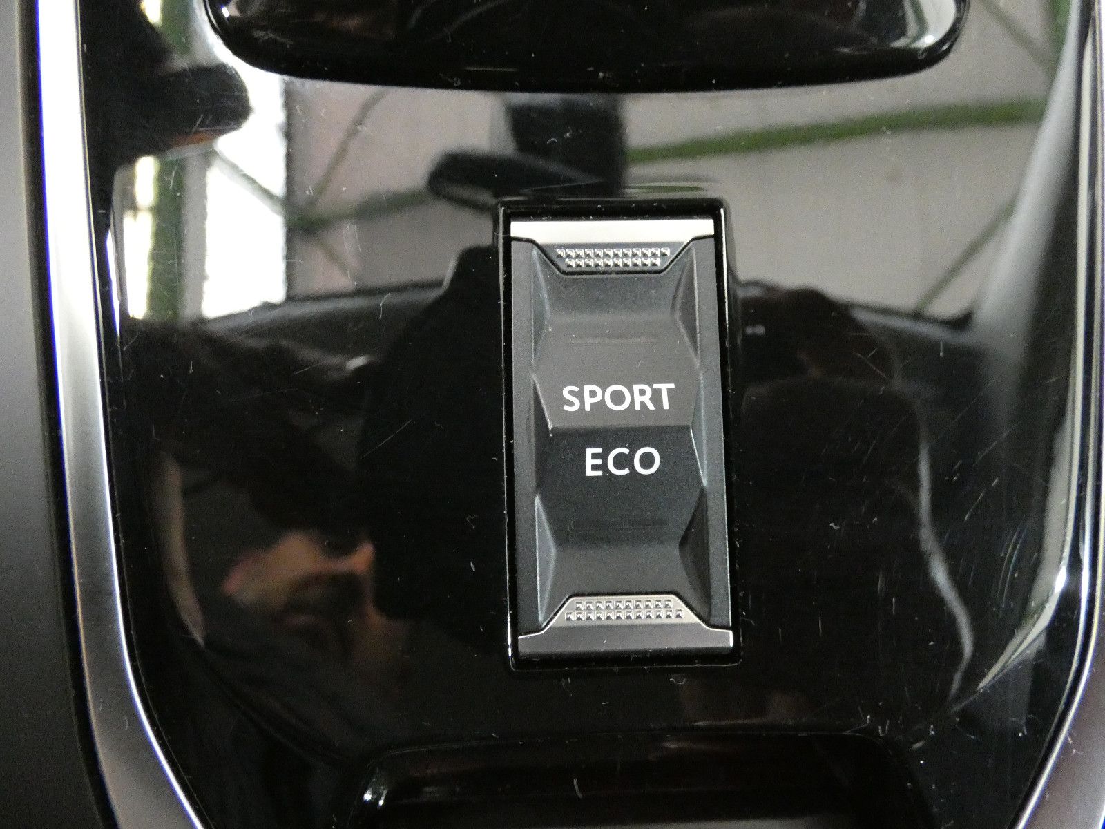 Peugeot 308 Active Pack - Samsaru's Car Outlet