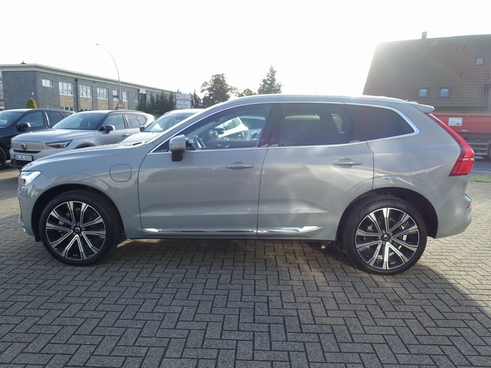 Volvo XC60 Plus T6 AWD Plug-in Hybrid/Four-C/AHK
