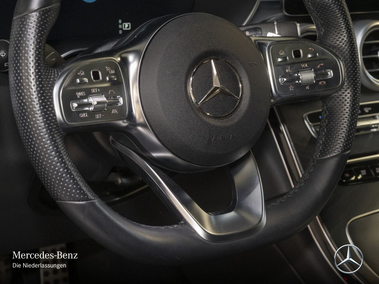 Mercedes-Benz GLC 300 de 4M Coupe - Samsaru's Car Outlet