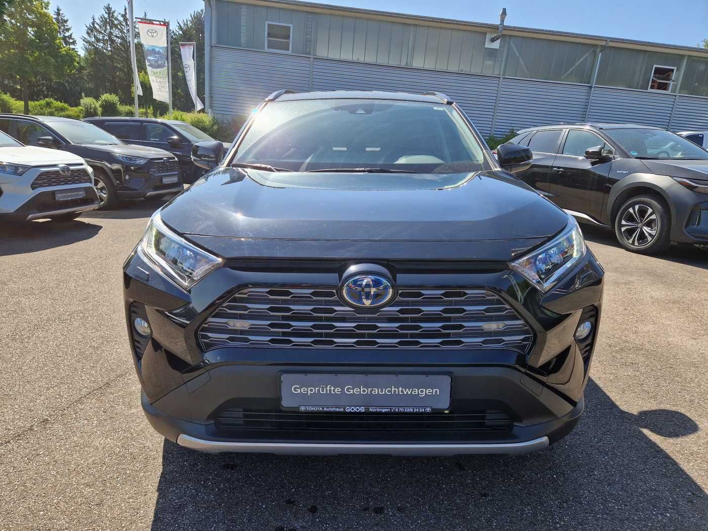 Toyota RAV4 Hybrid 4x2 - Samsaru's Car Outlet