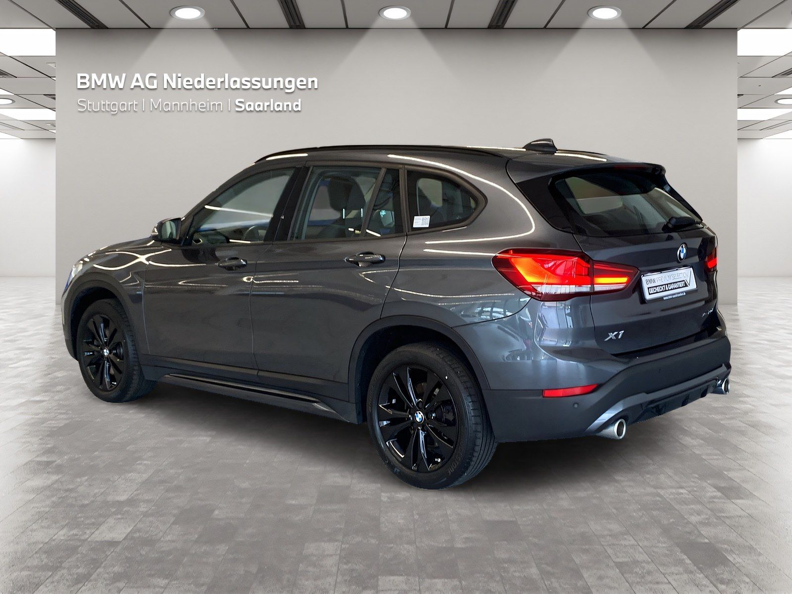BMW X1 xDrive20d Sport Line - Samsaru's Car Outlet