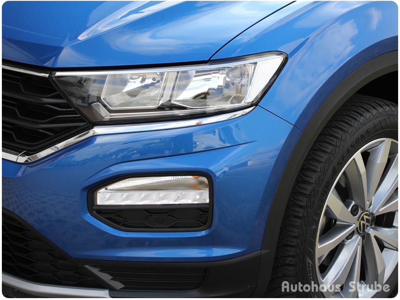 Volkswagen T-Roc Cabriolet Style 1.5 TSI DSG - Samsaru's Car Outlet