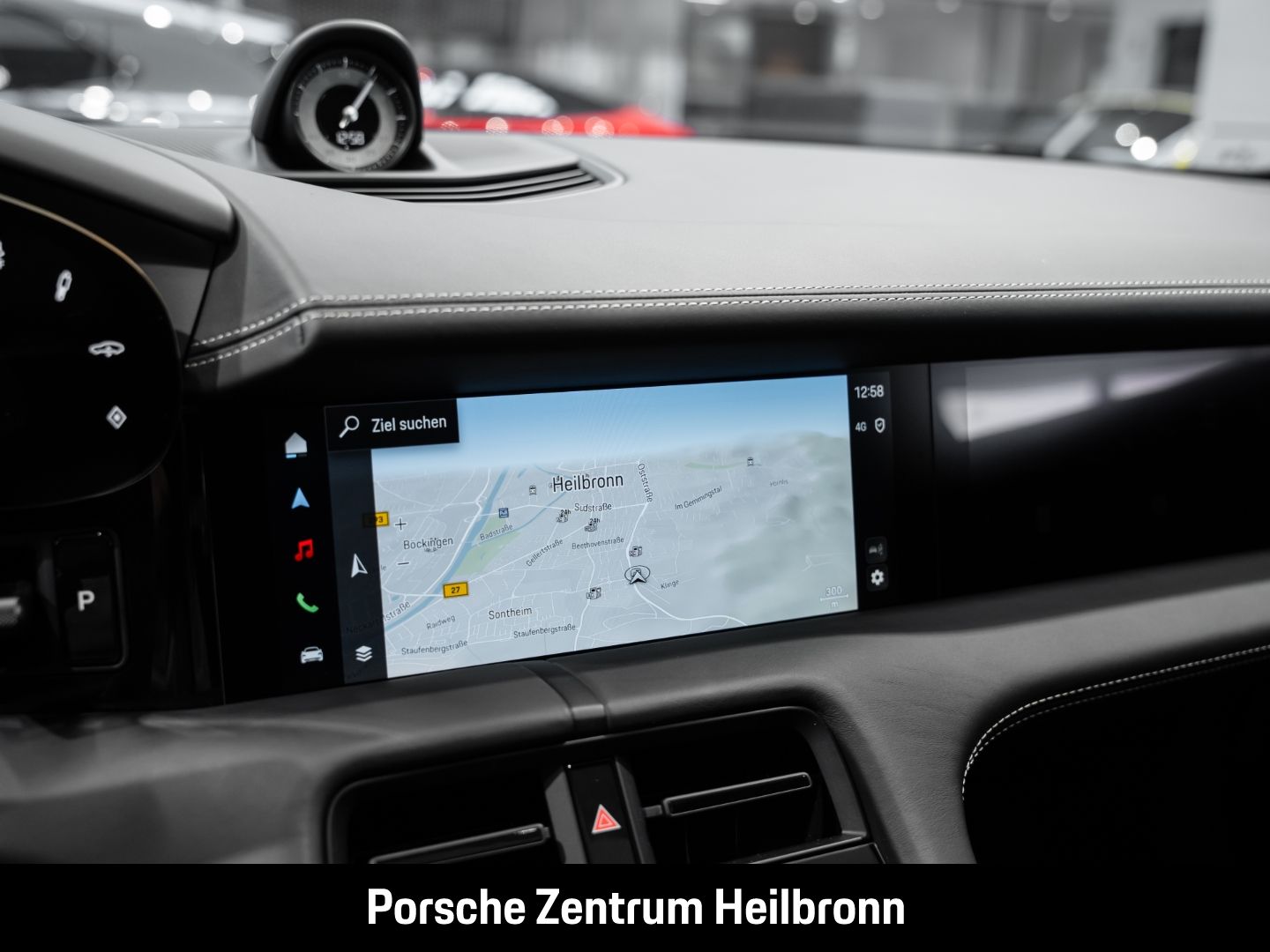 Porsche Taycan Turbo S Burmester Surround-View Head-Up