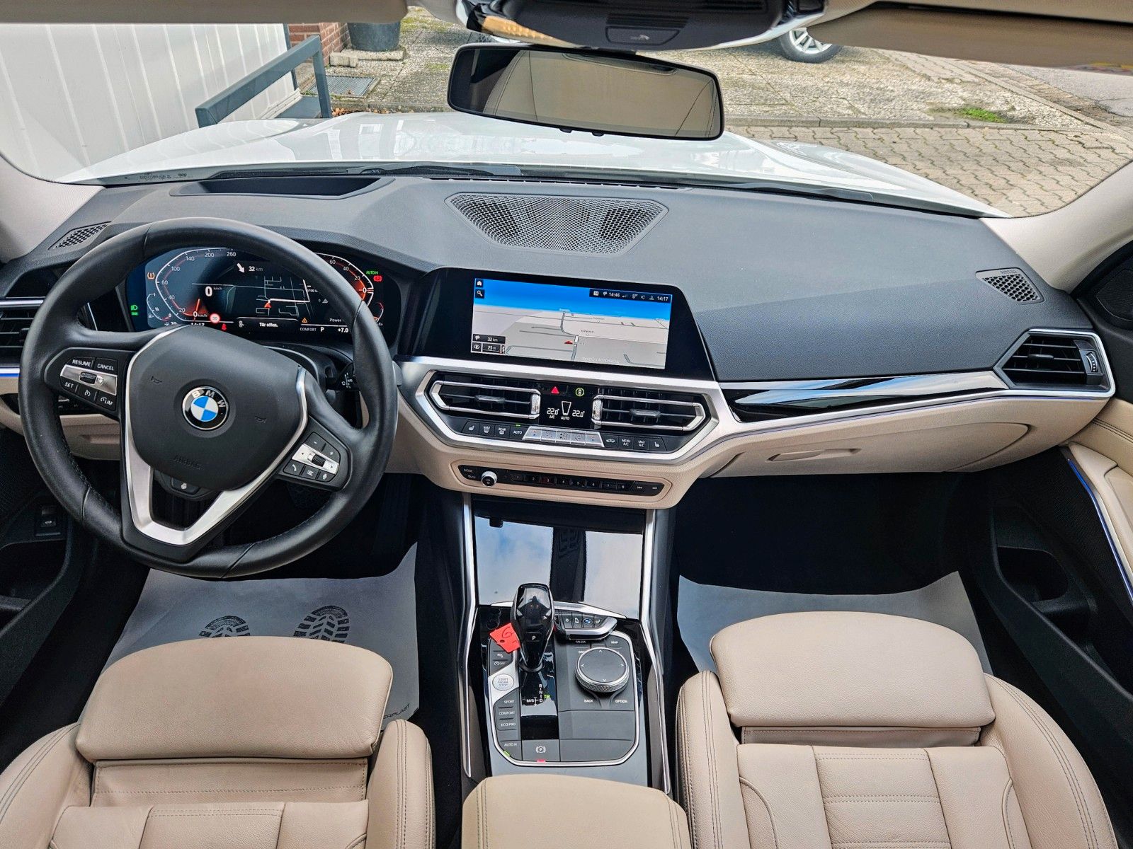BMW 330i SPORT LINE - Samsaru's Car Outlet