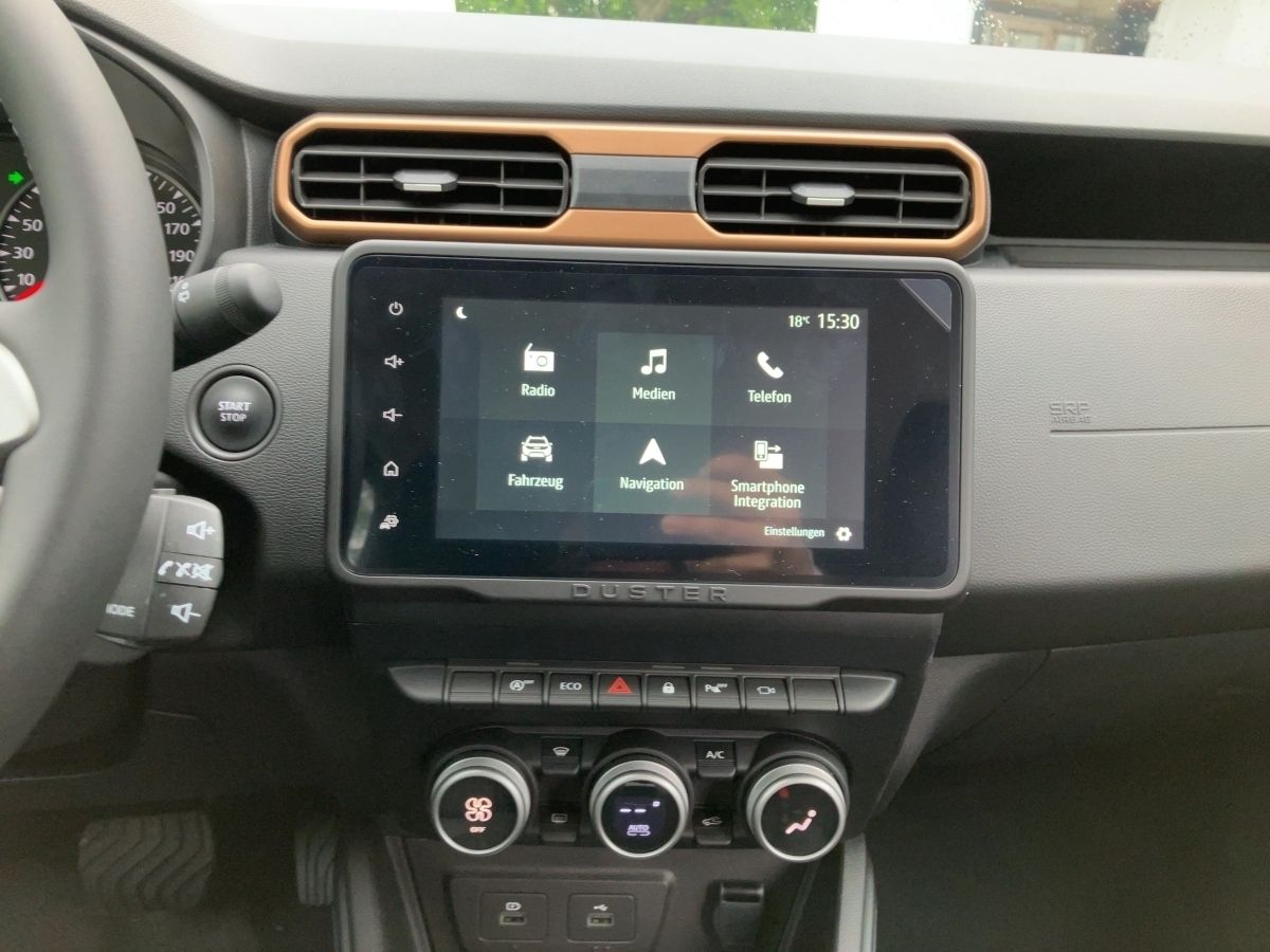 Dacia Duster Extreme TCe 150 - Samsaru's Car Outlet
