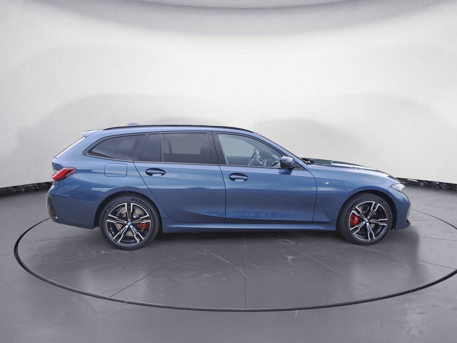 BMW 330e xDrive Touring MSportPro Innovationsp. AHK