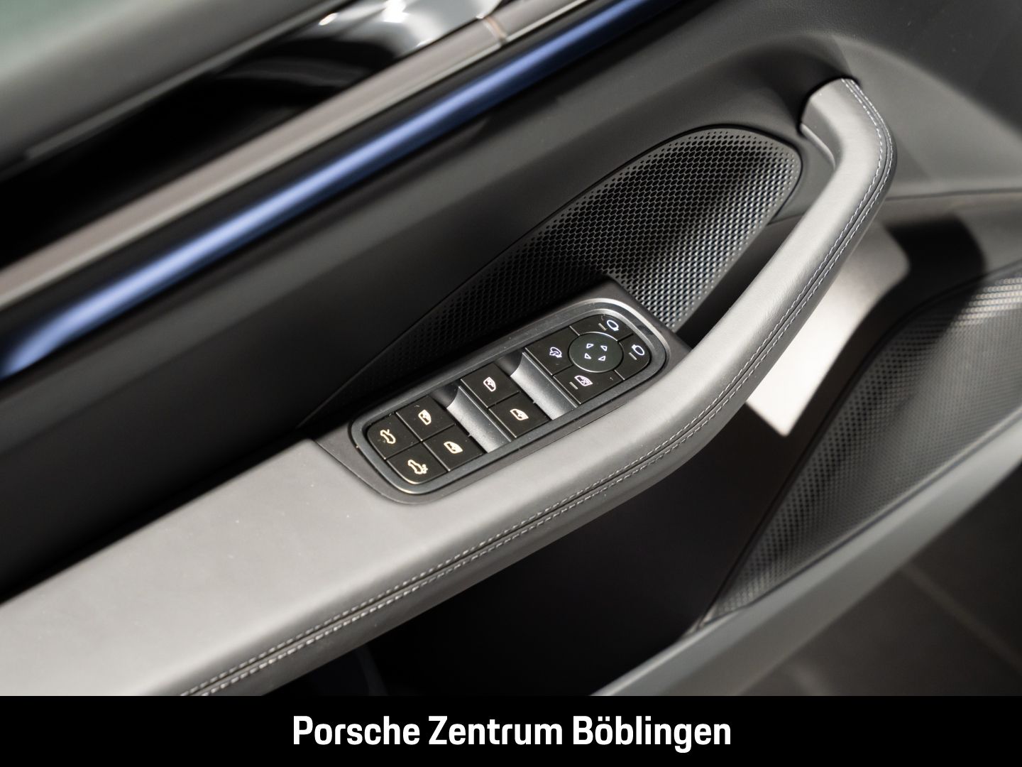 Porsche Macan 4 InnoDrive HeadUp LEDmatrix Panorama BOSE