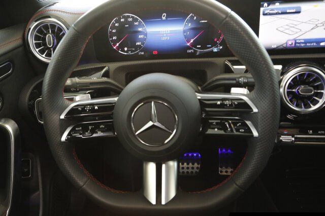 Mercedes-Benz CLA 220 4M Coupé AMG - Samsaru's Car Outlet
