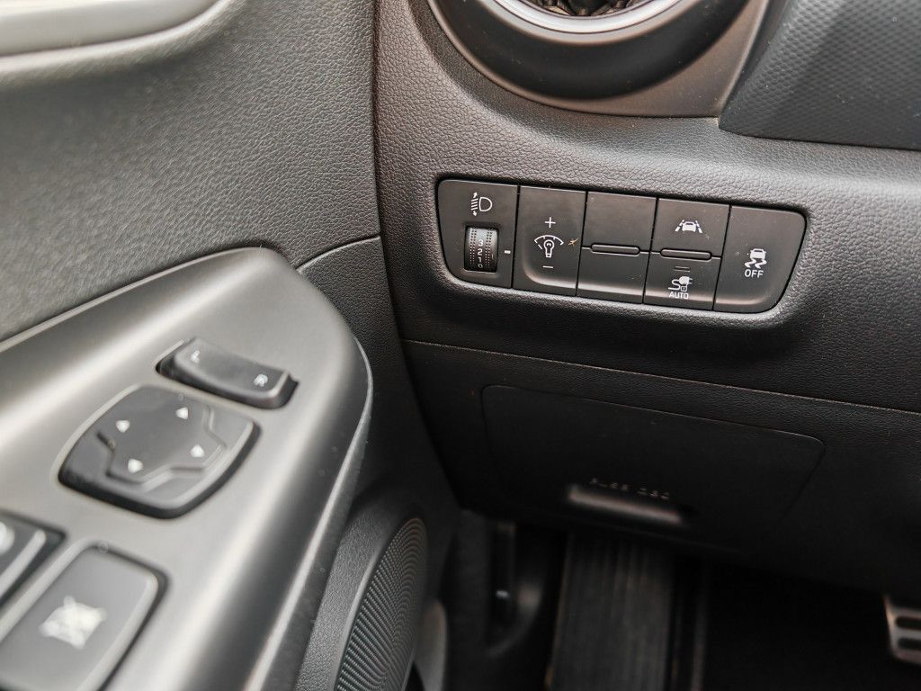 Hyundai Kona 204 Elektro - Samsaru's Car Outlet