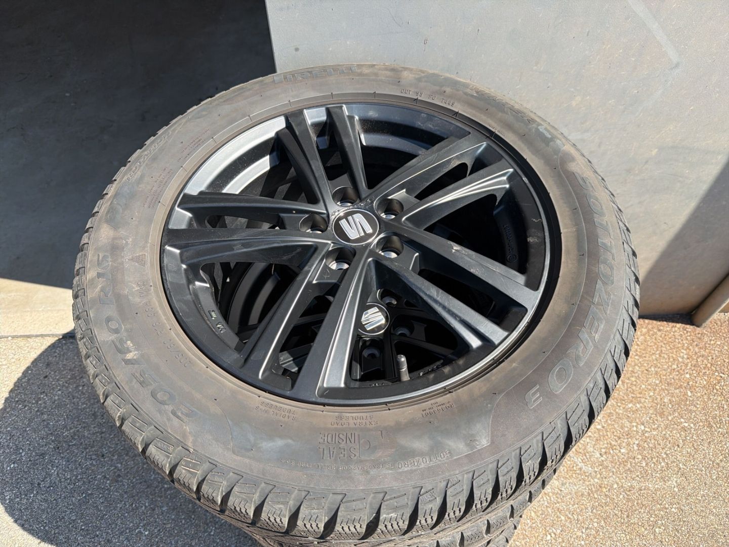 Seat Arona FR 1.5 TSI DSG Navi AHK Sitzheizung ACC To