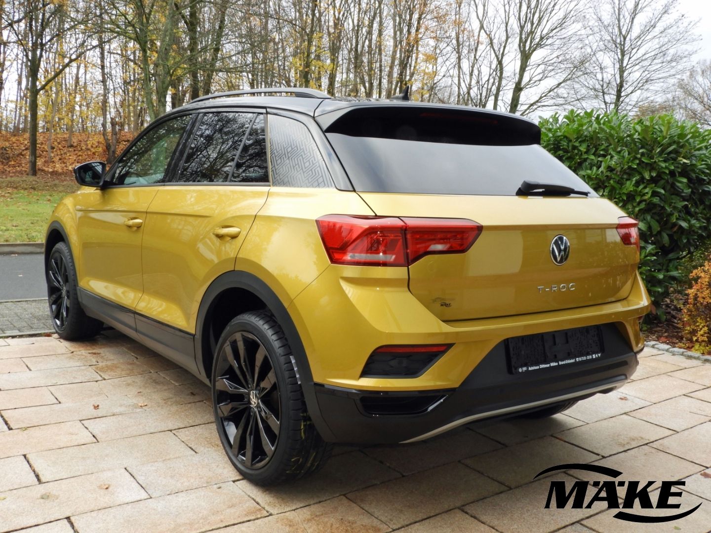 Volkswagen T-Roc Black Style 2.0 TDI DSG - Samsaru's Car Outlet