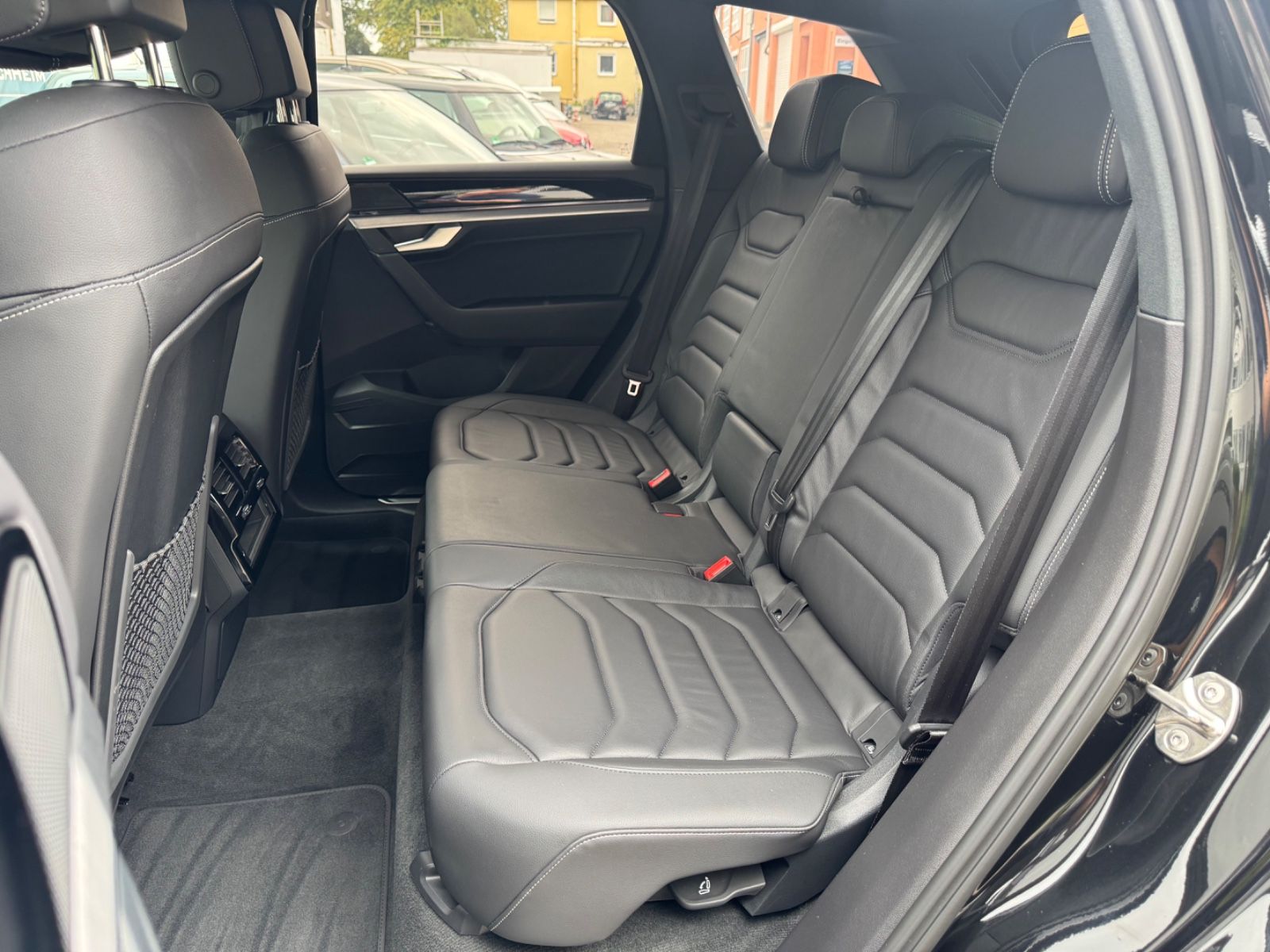 Volkswagen Touareg 3.0TSI/4M/Luft/Inno/Fahr-Ass+/360°/20"