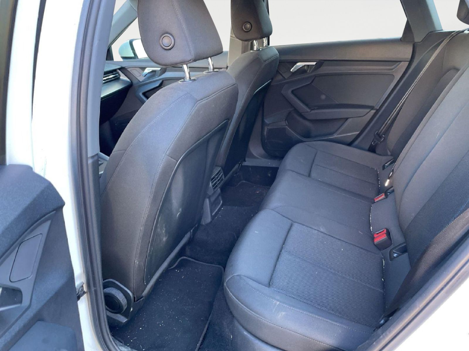 Audi A3 35 2.0 TDI Sportback - Samsaru's Car Outlet