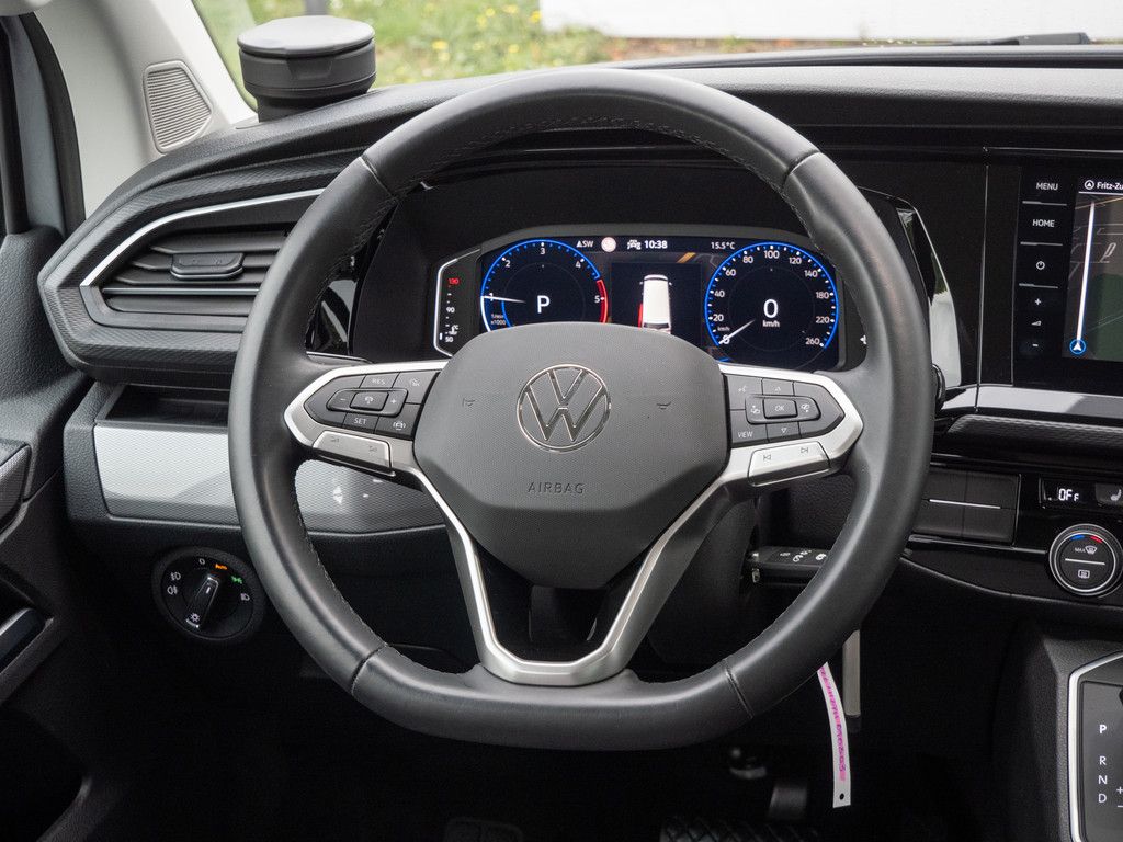 Volkswagen T6.1 Multivan 2.0TDI DSG - Samsaru's Car Outlet