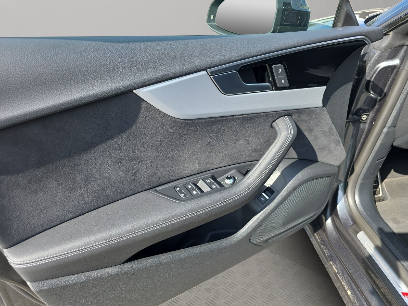 Audi A5 Sportback 40 TDI qu. S-tronic S line NAVI+MAT