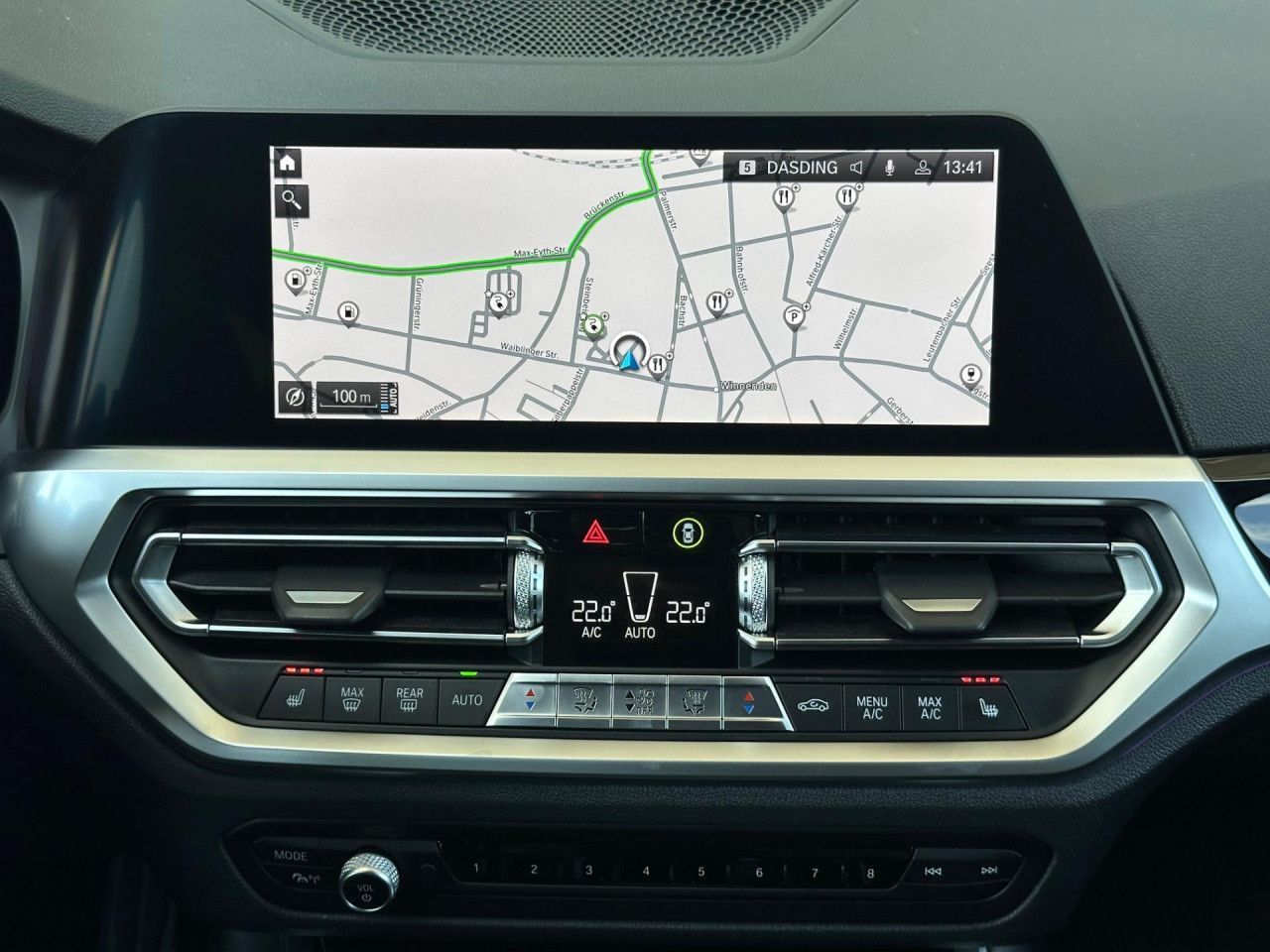 BMW 330e M Sport - Samsaru's Car Outlet