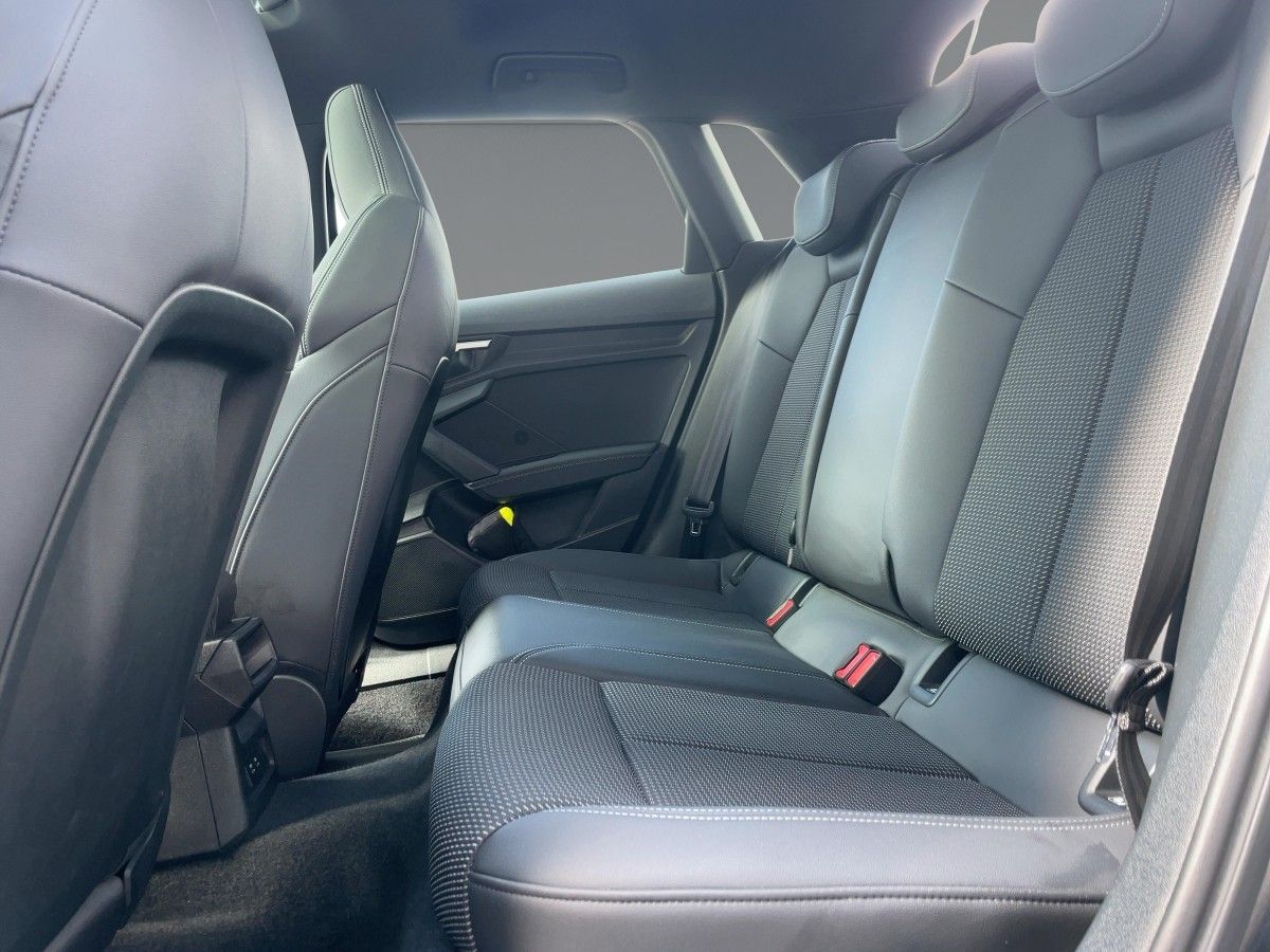 Audi A3 Sportback 35 2.0 TDI S-Line - Samsaru's Car Outlet
