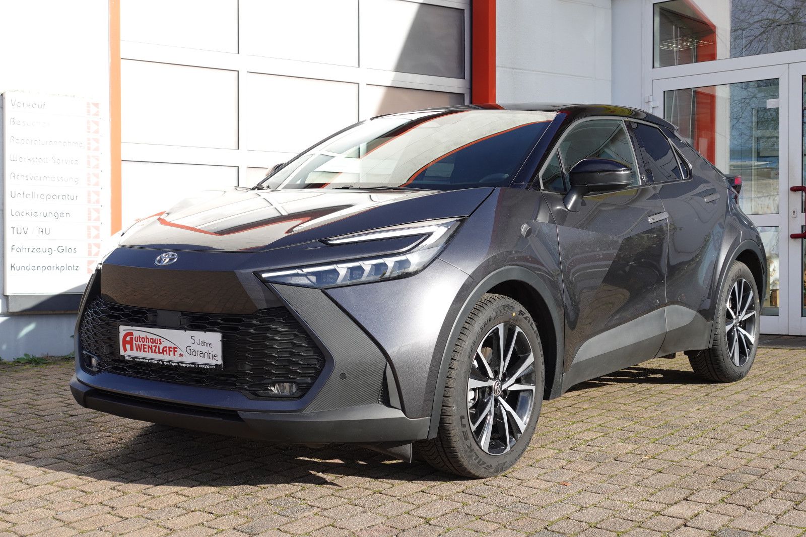 Toyota C-HR 1.8l Hybrid Team D. 5 Jahre Garantie