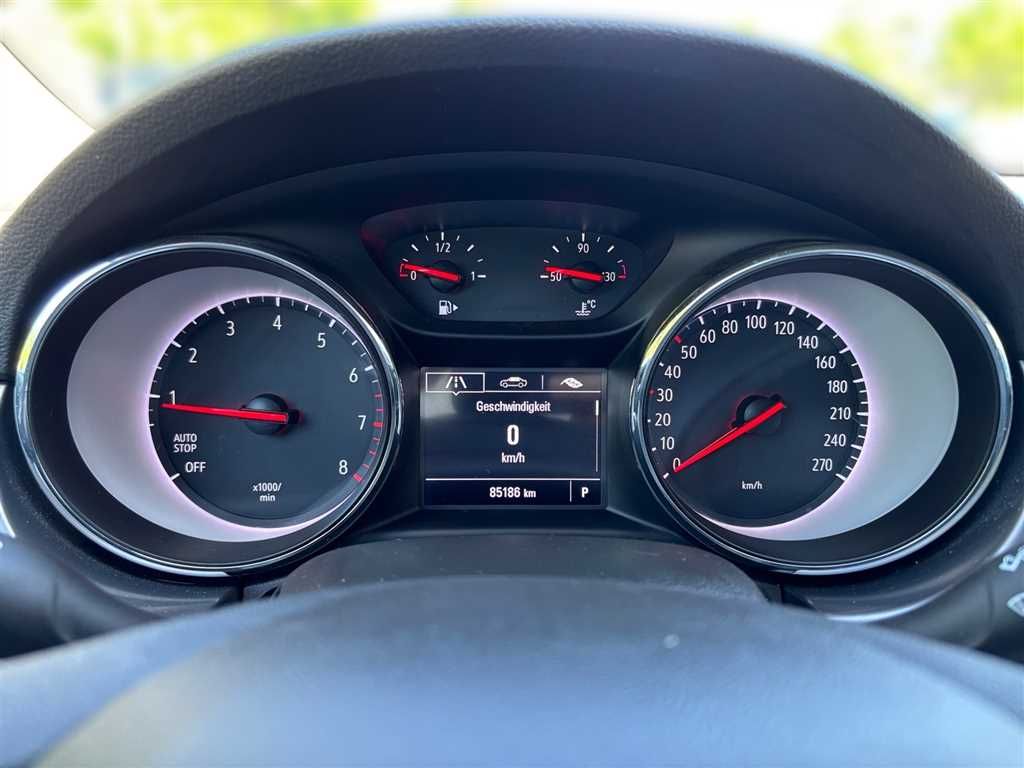Opel Astra ST 1.4 - Samsaru's Car Outlet
