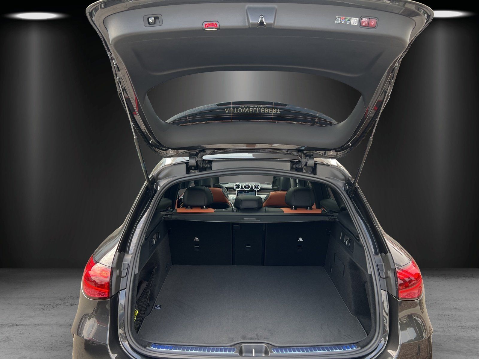 Mercedes-Benz GLC 300d 4M AMG Pano AHK Burme DIGITAL Head-Up