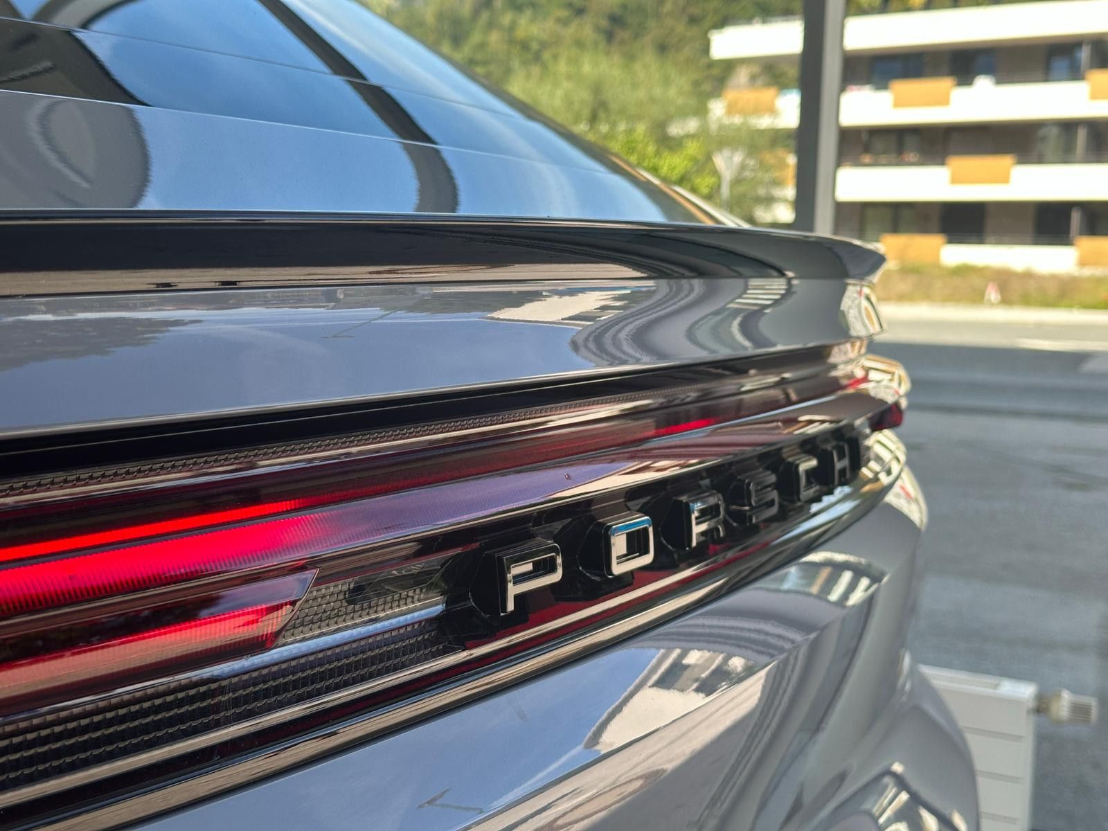 Porsche Cayenne Coupe Facelift/gr-sw/Sitzbel/HUD/18W/21