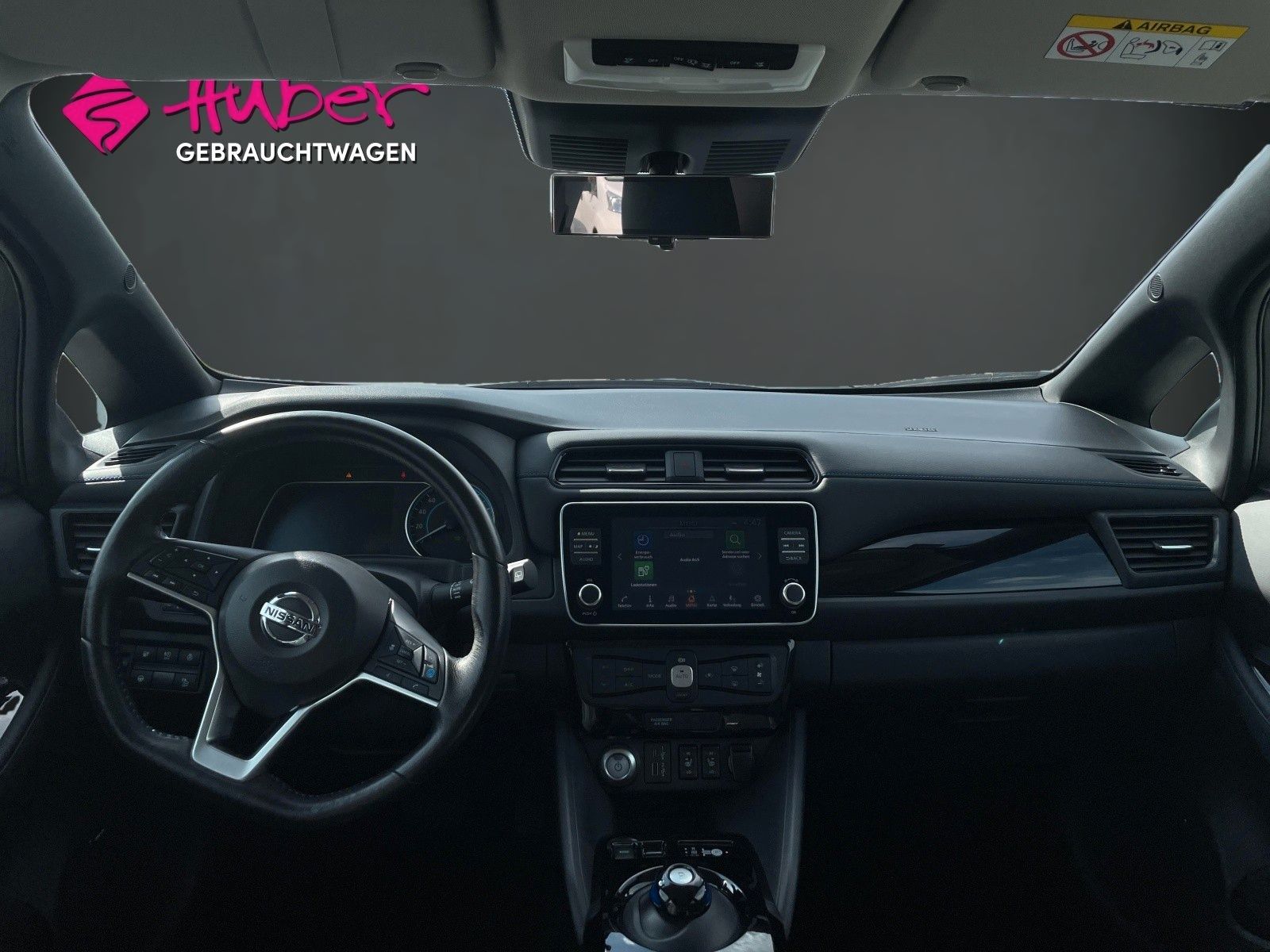 Nissan Leaf 62 kWh TEKNA - Samsaru's Car Outlet
