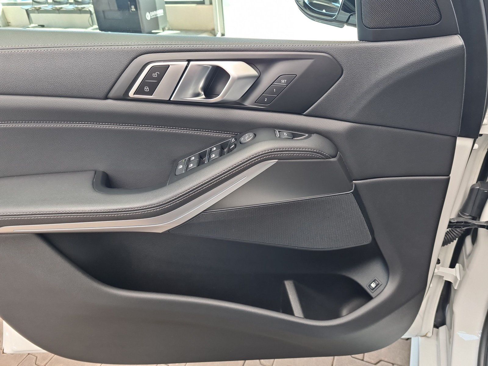 BMW X5 xDrive45e M-Sport Laser Head-Up HiFi DAB AHK