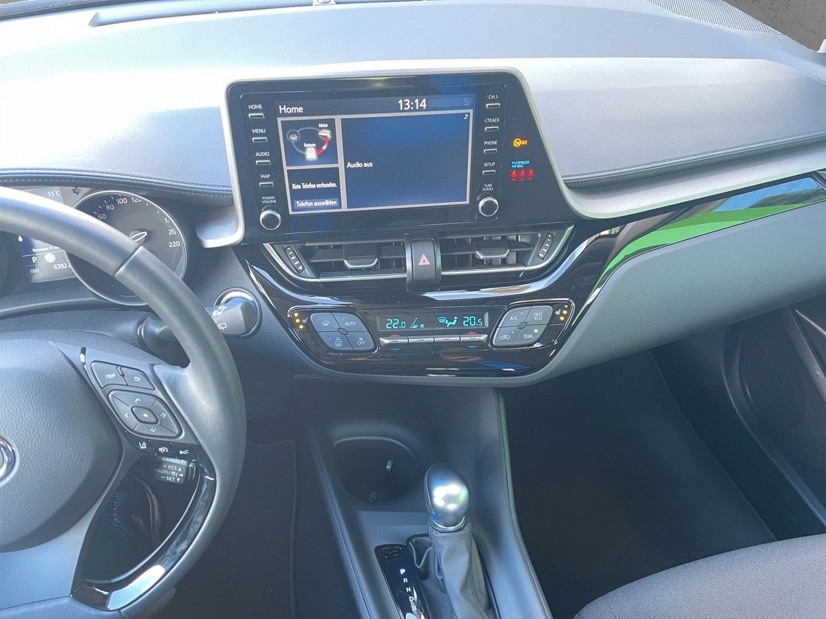 Toyota C-HR 1.8 Hybrid Comfort - Samsaru's Car Outlet