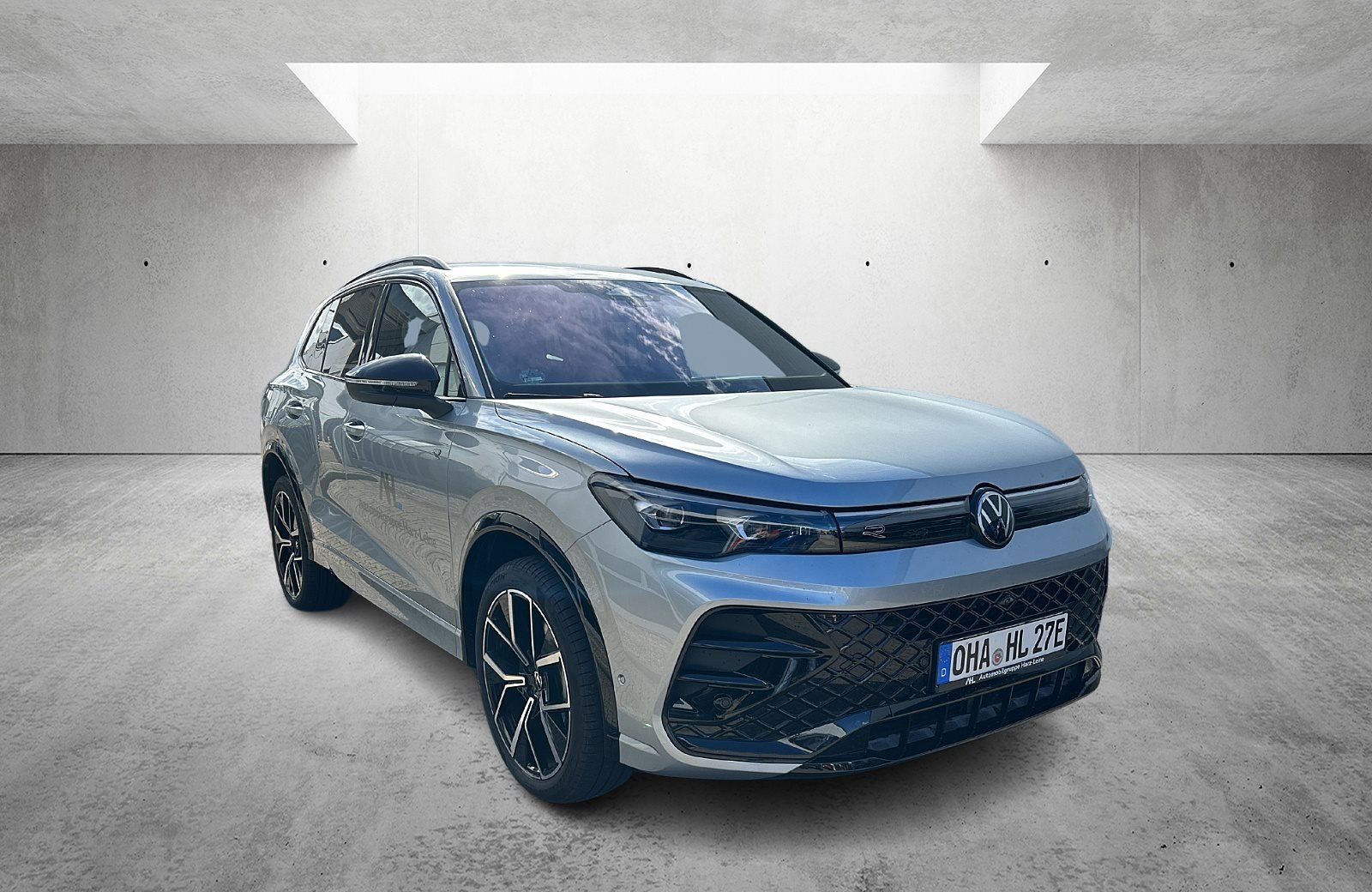 Volkswagen Tiguan R-Line 1.5 eHybrid 360 4xSHZ ACC AHK AUT