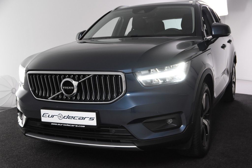 Volvo XC40 T4 Recharge Inscription - Samsaru's Car Outlet