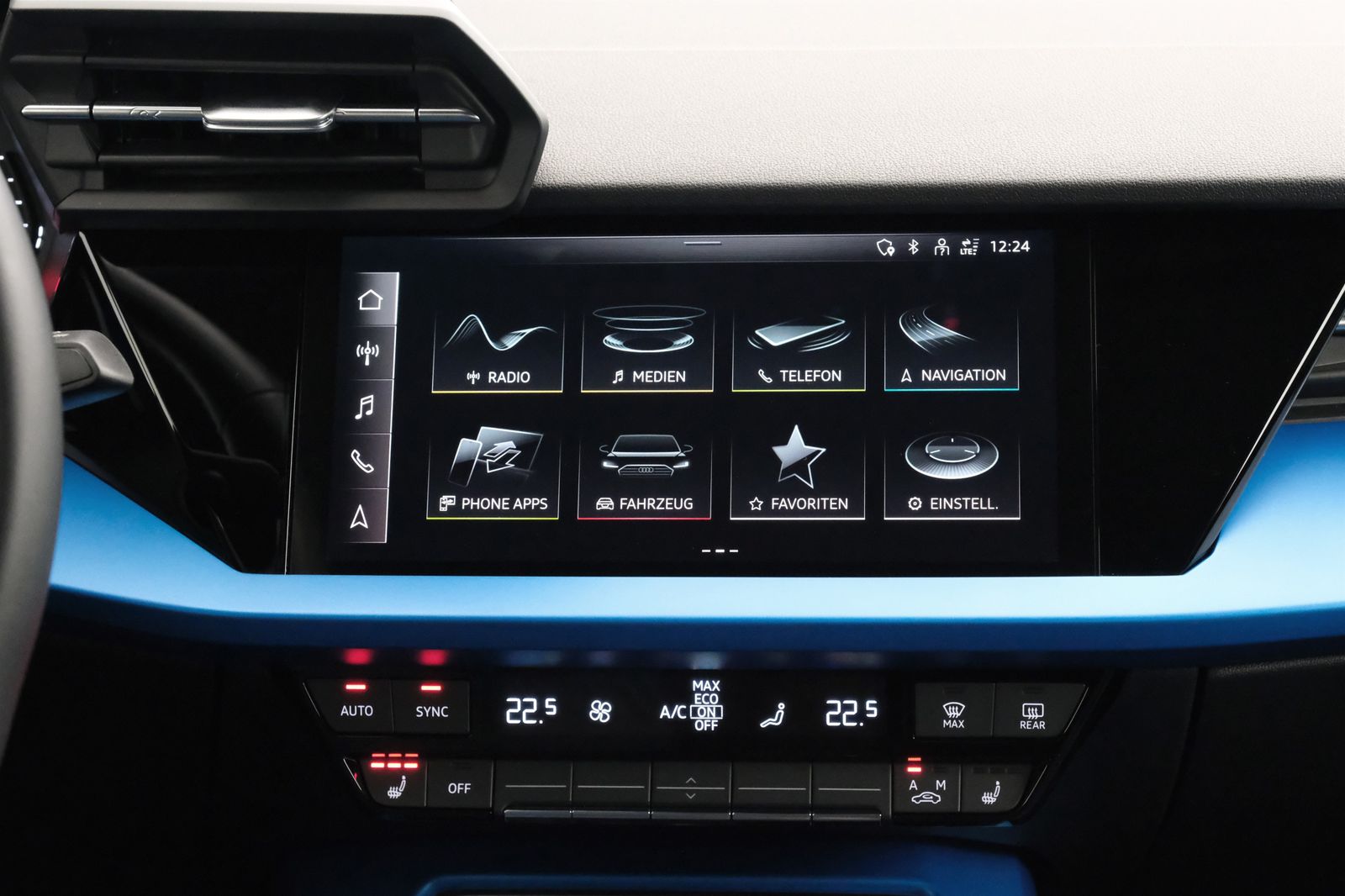 Audi A3 Sportback 35 TFSI S line - Samsaru's Car Outlet