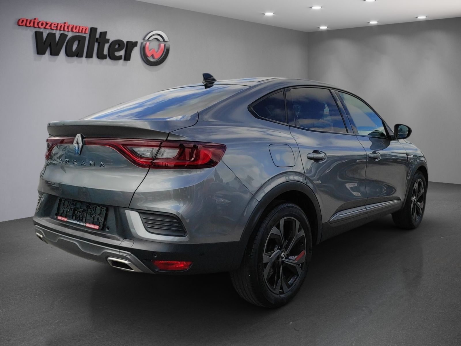 Renault Arkana 1.3 TCe 160 R.S. Line - Samsaru's Car Outlet
