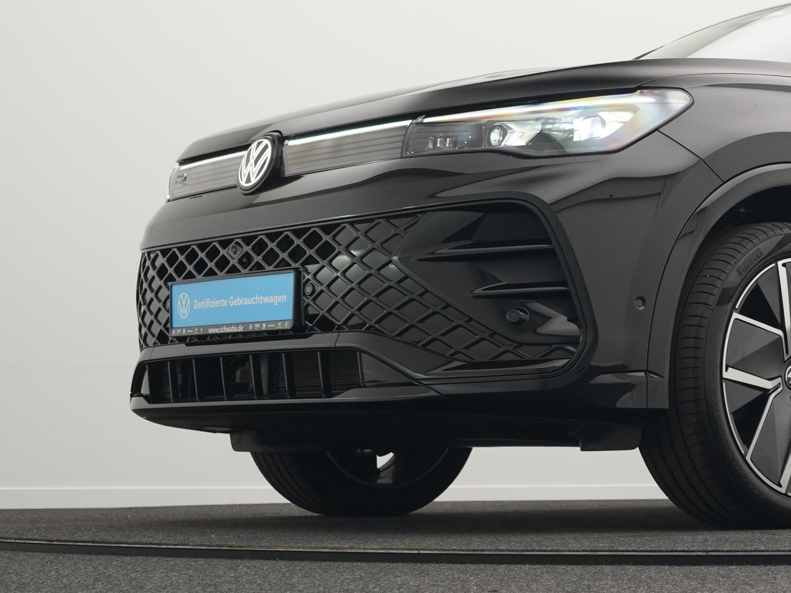 Volkswagen Tiguan R-Line 1.5 TSI eHybrid DSG AHK*R-KAM*NAV