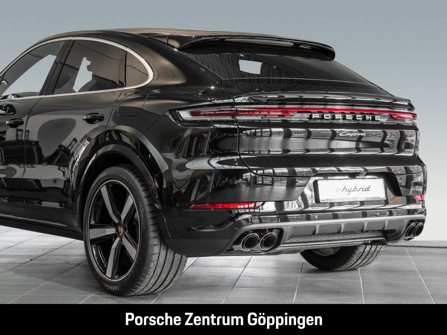 Porsche Cayenne E-Hybrid Coupe LED-Matrix Panoramadach