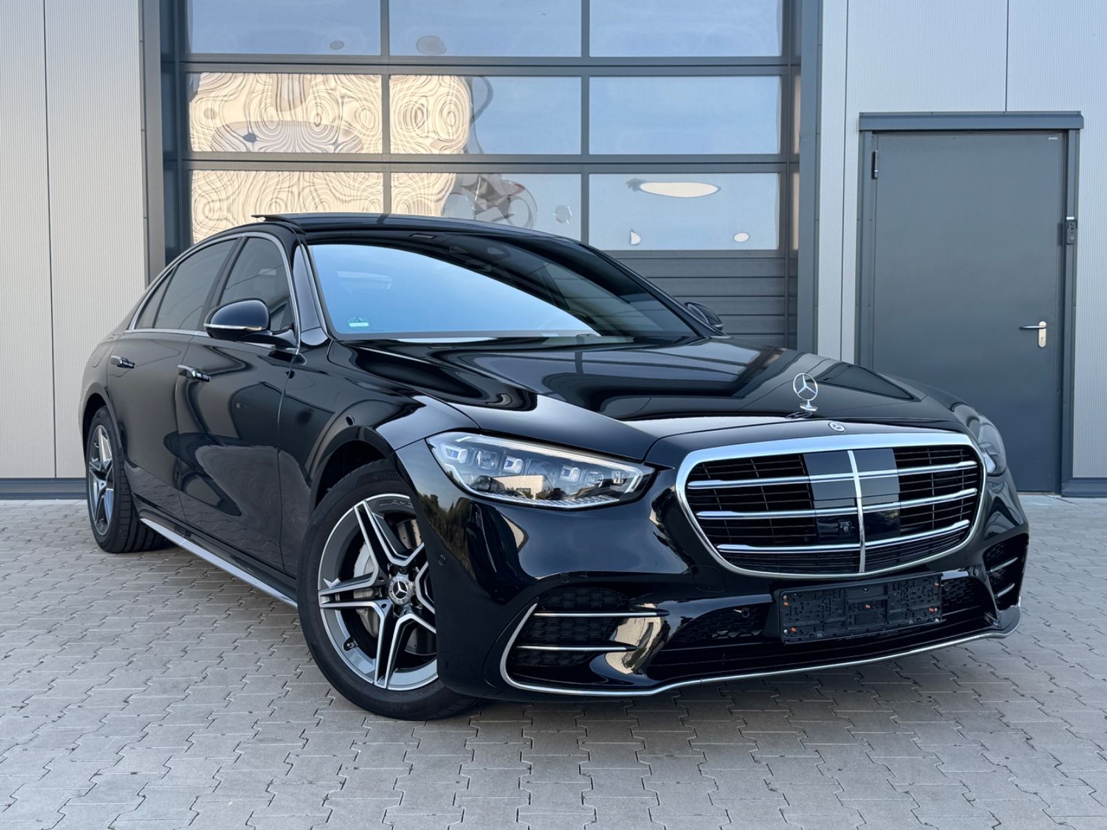 Mercedes-Benz S 400 d 4MATIC L AMG - Samsaru's Car Outlet