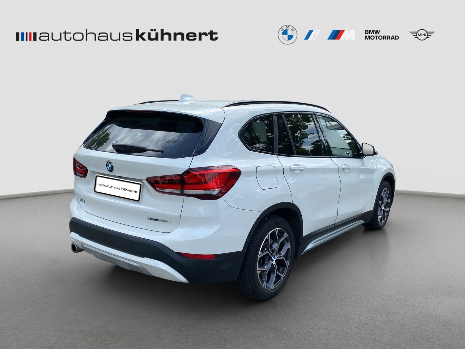 BMW X1 xDrive25e xLine - Samsaru's Car Outlet