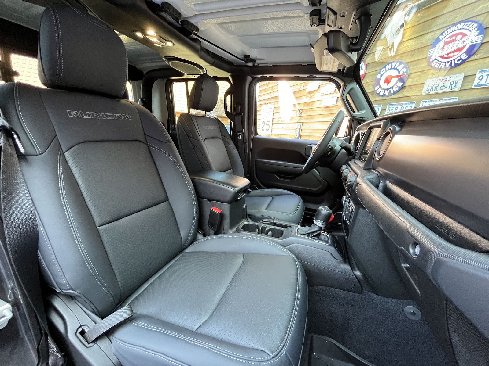 Jeep Gladiator 3,6l WILLYS 4x4 CarPlay AHK ALPINE LPG