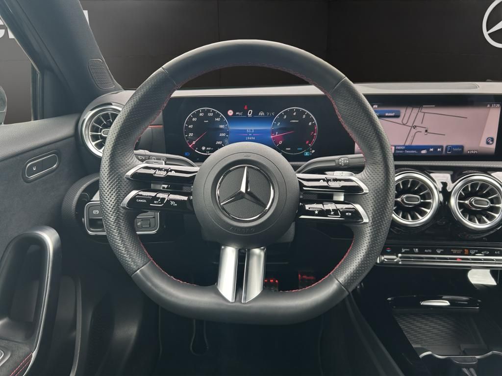 Mercedes-Benz A 180 AMG - Samsaru's Car Outlet